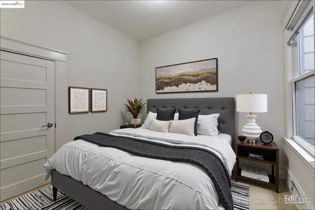 45 Auburn Street, San Francisco CA: https://media.crmls.org/mediaz/1530cbc5-bc63-4867-b9ad-381781d78aba.jpg