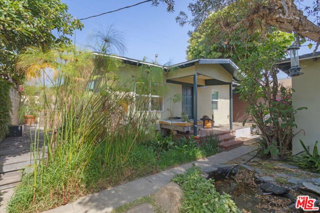 767 Sunset Avenue photo 25