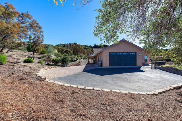 32153 Cerrada del Coyote, Warner Springs CA: https://media.crmls.org/mediaz/1530f64c-d831-427e-a021-ab1a5af3574a.jpg