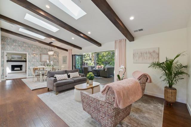 830 Monte Rosa Drive, Menlo Park CA: https://media.crmls.org/mediaz/15310159-ae45-4e17-8534-0357ab47b9a7.jpg