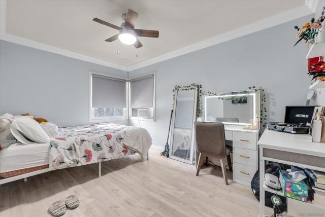 1521 Del Norte Dr, Corona CA: https://media.crmls.org/mediaz/15311638-7efe-4092-966f-c31610e1bf20.jpg