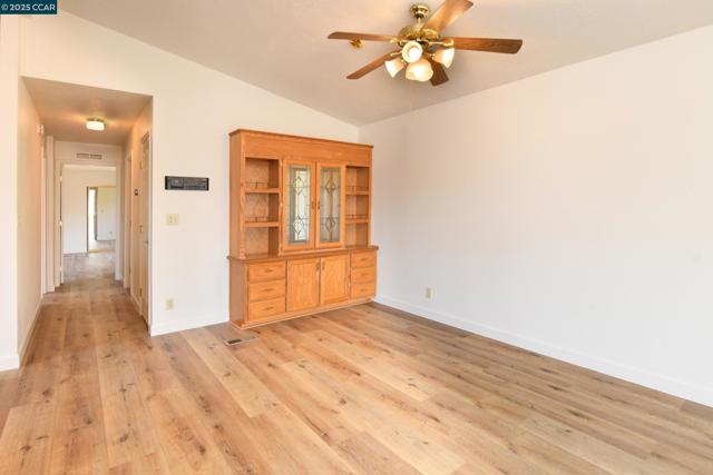 1840 Paris Ln, Antioch CA: https://media.crmls.org/mediaz/15321270-2275-4d56-b857-ee2581d2d500.jpg