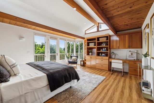 12675 La Cresta Drive, Los Altos Hills CA: https://media.crmls.org/mediaz/15331f61-3d05-421a-a2c1-6628ec9a940d.jpg