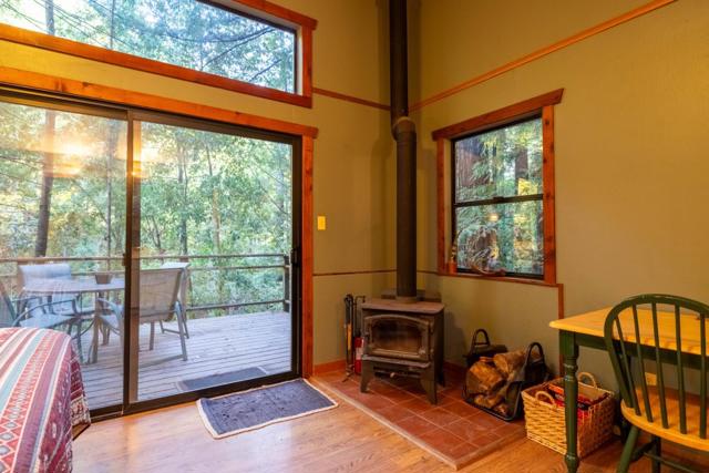1301 Bear Creek, Boulder Creek CA: https://media.crmls.org/mediaz/15335210-a968-49ca-bfd3-334664dec0d0.jpg
