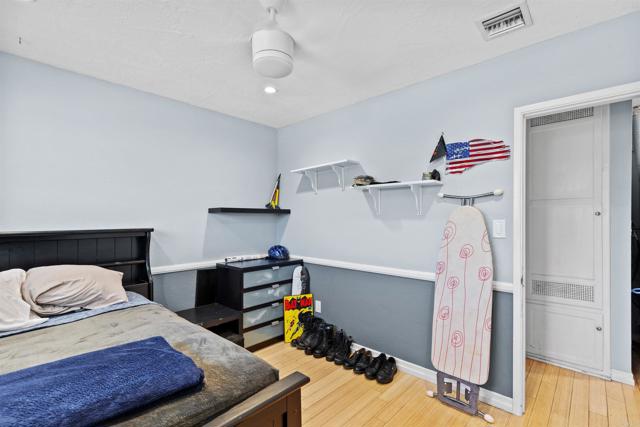 8626 Prospect Avenue, Santee CA: https://media.crmls.org/mediaz/15347749-53f7-42e1-8055-9918ebff9c74.jpg