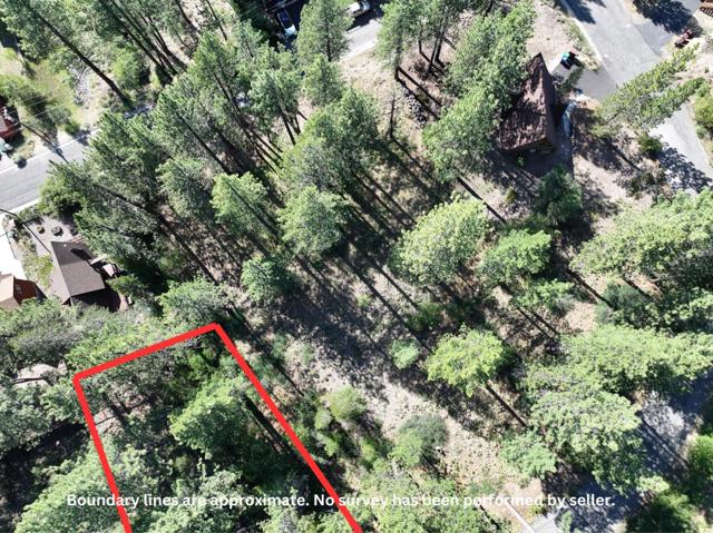 881 Onnontioga Street, South Lake Tahoe CA: https://media.crmls.org/mediaz/1537609c-b248-4f86-8b9c-2038e4a42477.jpg