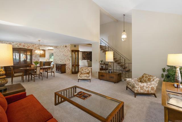 Detail Gallery Image 7 of 57 For 1099 Nugent Court, El Cajon,  CA 92020 - 4 Beds | 3 Baths