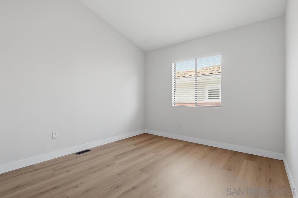 14955 Avenida Venusto - photo 17