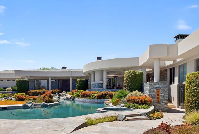Detail Gallery Image 2 of 40 For 17534 Los Morros, Rancho Santa Fe,  CA 92067 - 4 Beds | 4/2 Baths