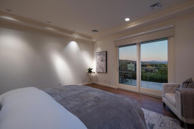 3307 17 Mile Drive, Pebble Beach CA: https://media.crmls.org/mediaz/1539ea52-d00d-4ac0-af99-bed5d1bf62b1.jpg