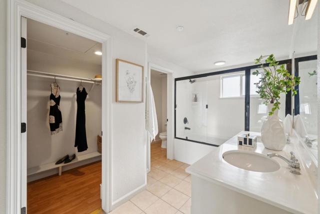 1406 Allegado Alley, San Jose CA: https://media.crmls.org/mediaz/153d7dfe-371d-4c2a-98f2-efbda92953a8.jpg