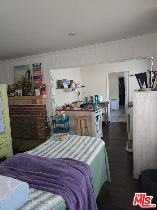 2 Bed Home for Sale in Los Angeles, California