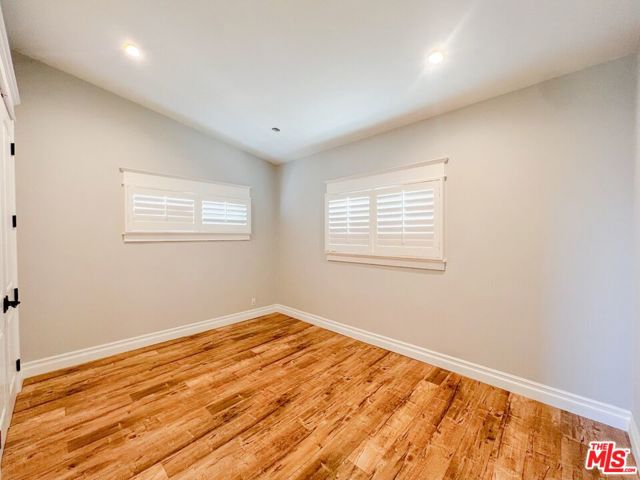 22224 Cass Avenue, Woodland Hills CA: https://media.crmls.org/mediaz/153e0955-2c6f-4b45-b417-0c38f86d2a6d.jpg