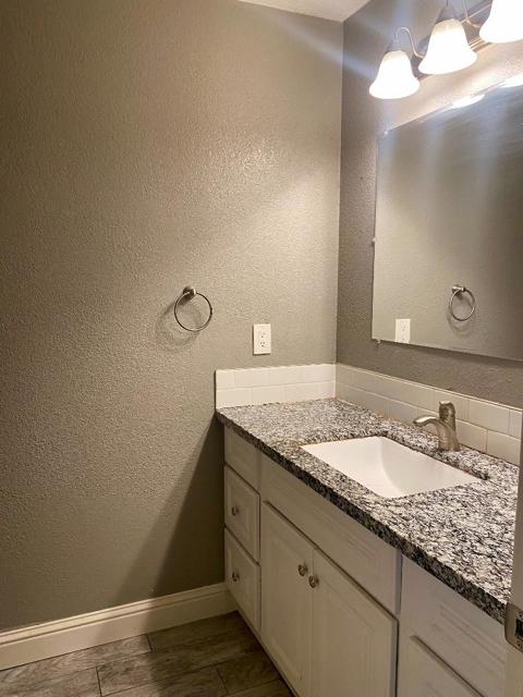 55 Carmel Way, Tracy CA: https://media.crmls.org/mediaz/153ed684-ffa0-4c91-a554-eeb04a917270.jpg