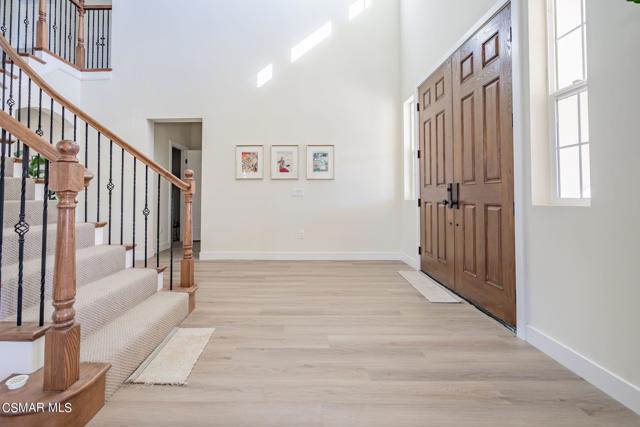 4683 Summit Avenue, Simi Valley CA: https://media.crmls.org/mediaz/153f3bdc-4a04-4e29-bf03-d1a7898c88b3.jpg
