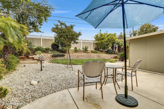 103 W Janss Road, Thousand Oaks CA: https://media.crmls.org/mediaz/15406e32-9245-402f-a739-b97bfa8700d5.jpg
