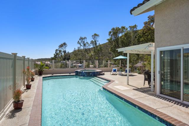 6968 Talisman Ct, San Diego CA: https://media.crmls.org/mediaz/1540dacd-eb86-4030-83b6-5518b67b82dc.jpg