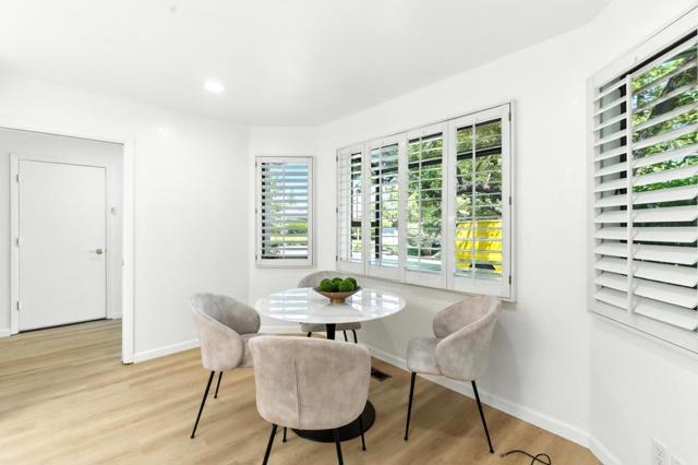 23000 Stonebridge, Cupertino CA: https://media.crmls.org/mediaz/1543b1fa-a4e0-475f-8ed6-b37ce6feaa6c.jpg