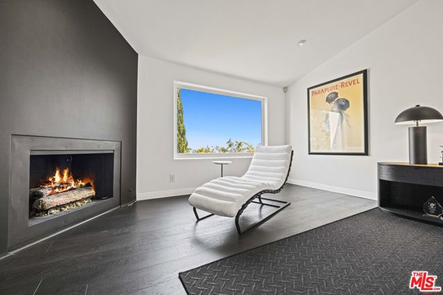 1348 Miller Drive, West Hollywood CA: https://media.crmls.org/mediaz/15445527-27f6-4af5-ba29-bbfd9992c688.jpg