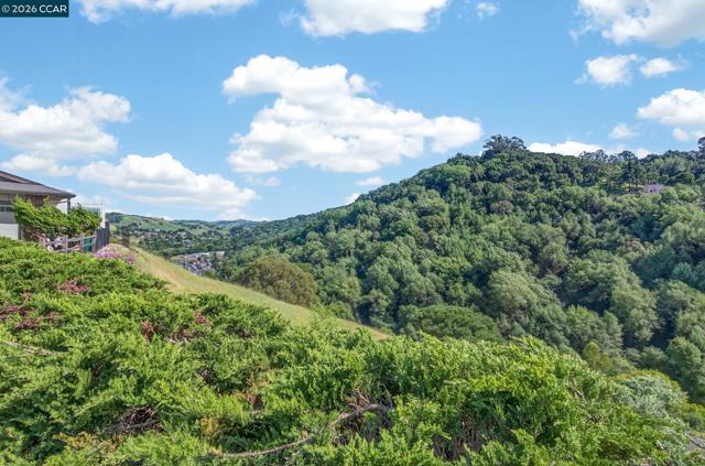 Image 12 of 60 For 2134 Whippoorwill Ct