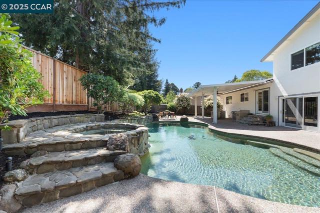 2551 Toltec Cir, San Ramon CA: https://media.crmls.org/mediaz/154508d3-d273-440a-b2ba-a14e2f883e64.jpg