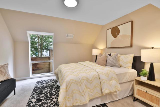 1815 Woodhaven Way, Oakland CA: https://media.crmls.org/mediaz/15458e9b-232e-4662-a661-a0e7b67392eb.jpg