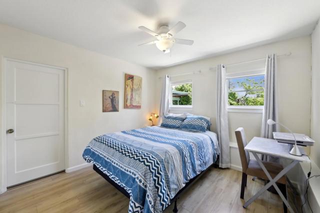 18211 Saratoga Los Gatos Road, Monte Sereno CA: https://media.crmls.org/mediaz/15464795-ee18-4d57-93a9-0aeea20bdd14.jpg