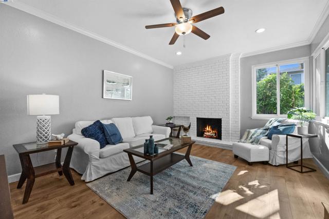 5095 Nottingham Ct, Newark CA: https://media.crmls.org/mediaz/154720b2-435b-4abd-ba96-b85ab9ba4574.jpg
