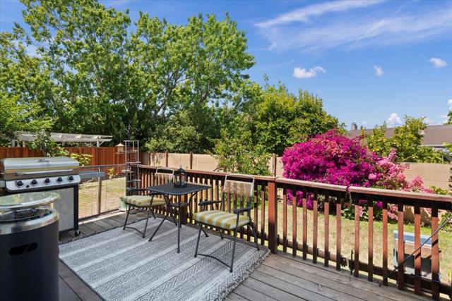 36487 Dijon Drive, Newark CA: https://media.crmls.org/mediaz/15480cbd-325c-4d48-b4a2-f1c869d0d174.jpg