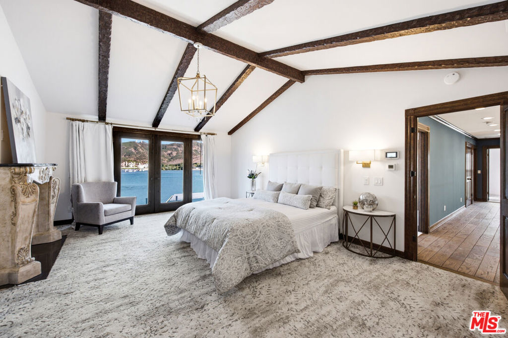 MLS #26835353 image #42