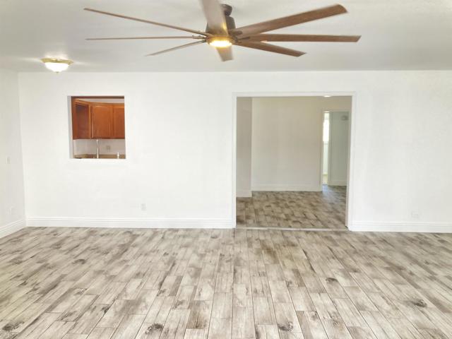 11007 Larkridge Street, Santee CA: https://media.crmls.org/mediaz/154a03bc-1c6e-4698-a0c7-fcebf49070ff.jpg