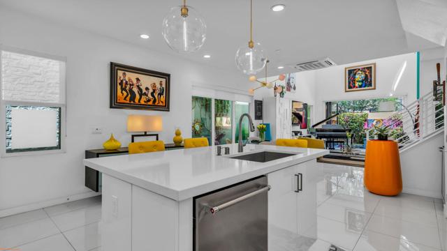 2732 Sunrise Sonata Lane, Palm Springs, CA 92262