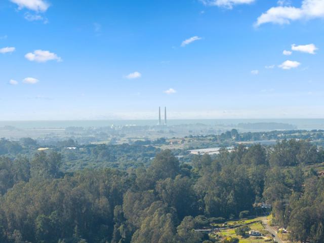 17920 Berta Canyon Road, Salinas CA: https://media.crmls.org/mediaz/154b80f0-9f3e-4f8b-8820-f32934cf52e5.jpg