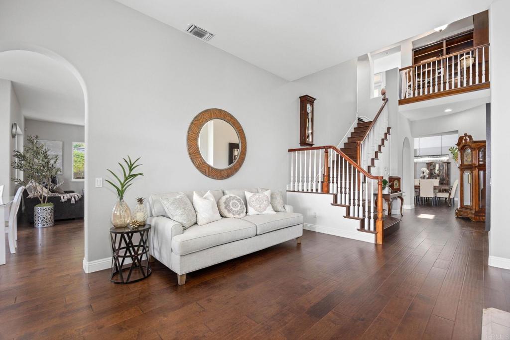 6269 Paseo Privado - photo 7