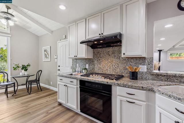 1838 Sunnyvale Ave, Walnut Creek CA: https://media.crmls.org/mediaz/154d94a1-5d2b-4a9e-ae01-929c0d8ad9d4.jpg