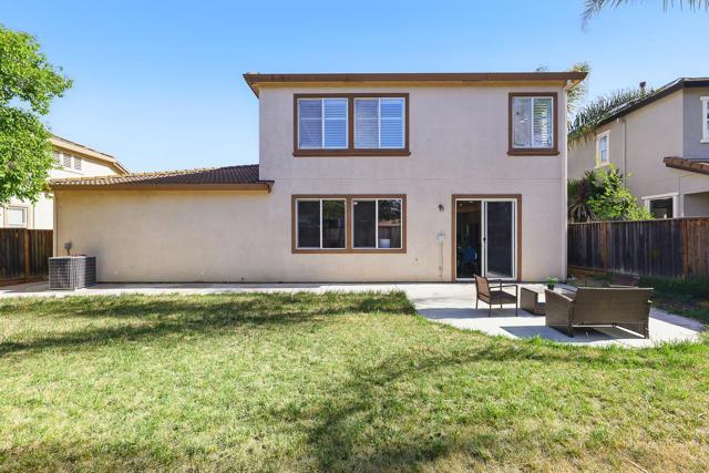 2342 Winchester Loop, Discovery Bay CA: https://media.crmls.org/mediaz/154f4e84-5e1b-4e75-82f6-2de519dc6b52.jpg