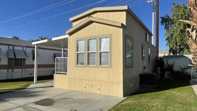 84136 Ave 44, #316, Indio CA: https://media.crmls.org/mediaz/1550b2fb-924c-4747-8fbd-d49f0d223265.jpg