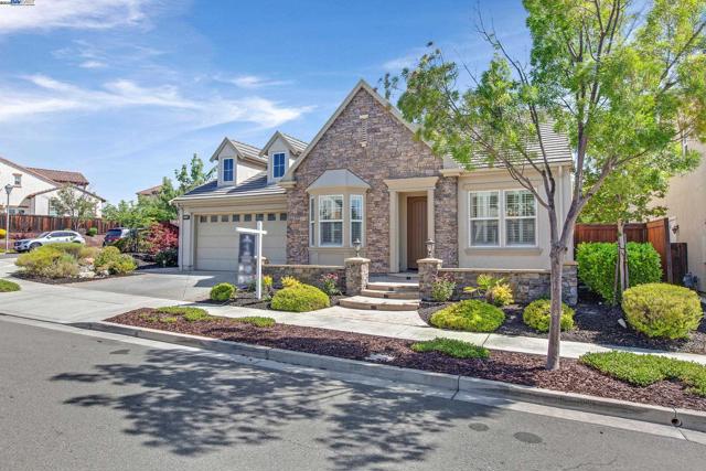 5434 Belarus St, Danville CA: https://media.crmls.org/mediaz/1550b965-4213-4808-985f-952ae6efd111.jpg