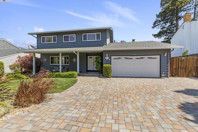 41938 Via San Carlos, Fremont CA: https://media.crmls.org/mediaz/155379cd-0719-4768-a773-93ca939fbd74.jpg