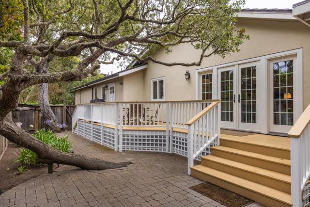1068 The Old Drive, Pebble Beach CA: https://media.crmls.org/mediaz/1554071b-eb86-4e4e-941c-18f6caf9c09e.jpg