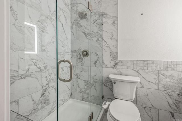 Detail Gallery Image 17 of 29 For 24311 Canyon Lake Dr #14,  Canyon Lake,  CA 92587 - 1 Beds | 1 Baths