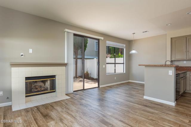 4826 Piedmont Drive, Oak Park CA: https://media.crmls.org/mediaz/155506fa-c661-477d-8c26-eacb5c3d92d9.jpg