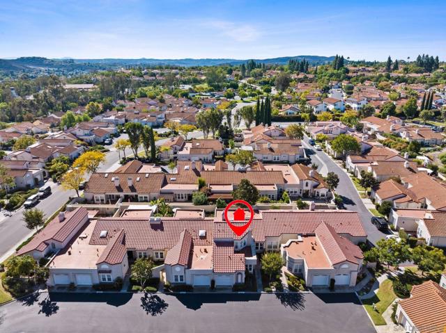 15913 Avenida Villaha, San Diego CA: https://media.crmls.org/mediaz/1555a23b-6296-4185-84c1-712af4d615ae.jpg