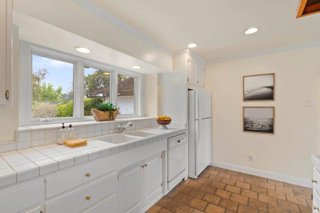 20290 Argonaut Drive, Saratoga CA: https://media.crmls.org/mediaz/1556676e-7941-4dcc-81ba-cd903de467e2.jpg