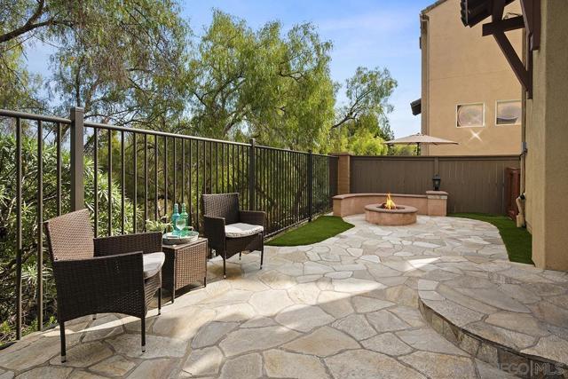 2701 Villas Way, San Diego CA: https://media.crmls.org/mediaz/15575d36-0042-44da-a40c-1a6e6c934e86.jpg