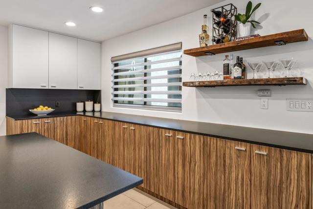 6250 N Paseo De La Palma, Palm Springs CA: https://media.crmls.org/mediaz/155830a9-32cd-4285-8363-66c468f27c9a.jpg