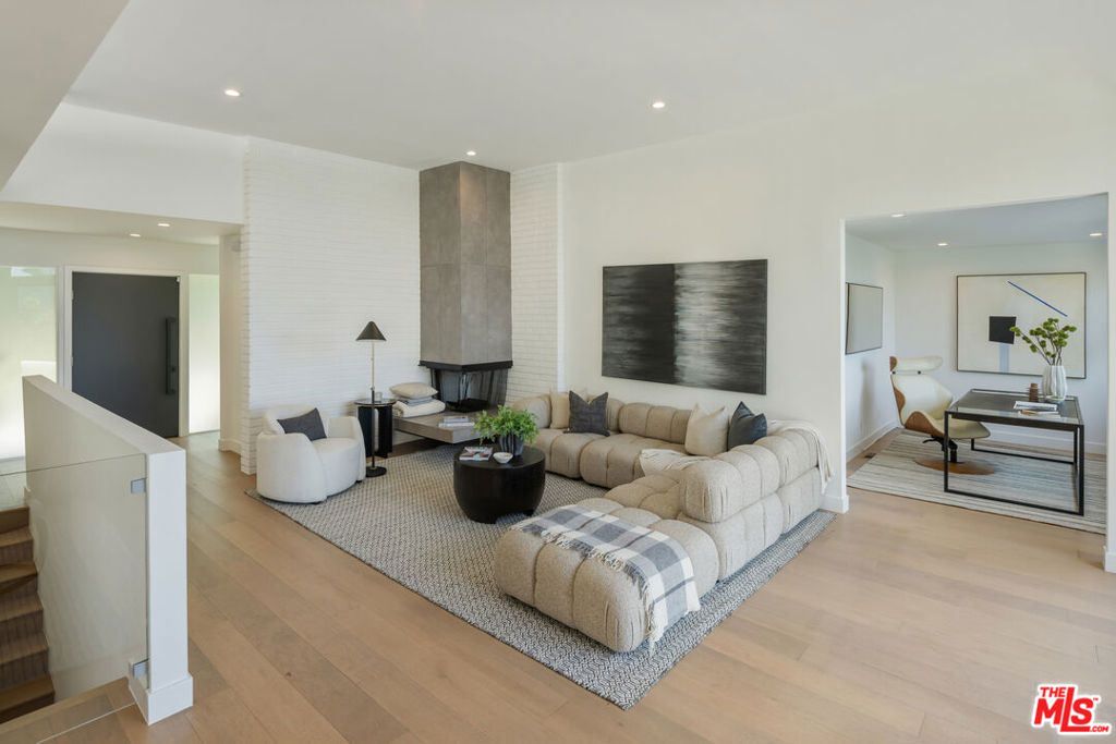 MLS #25622093 image #6