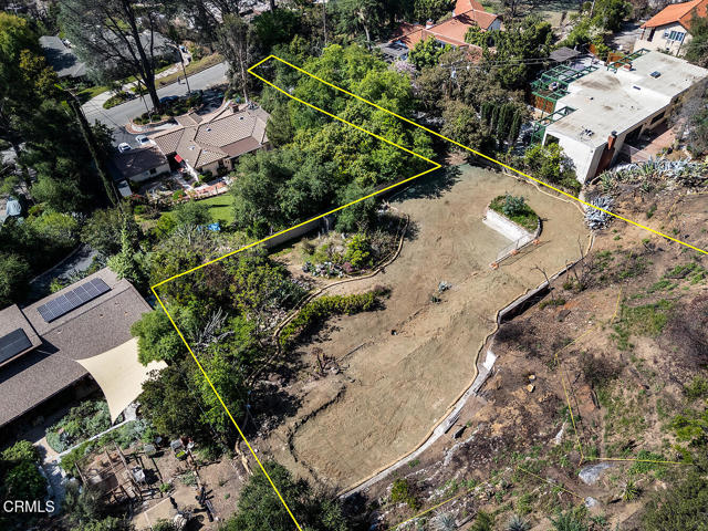 2115 Pinecrest Dr, Altadena CA: https://media.crmls.org/mediaz/155ee515-cef4-416a-9134-2733e56e32e3.jpg