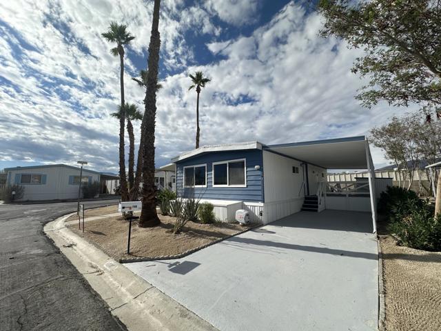 14777 Palm Drive, Desert Hot Springs CA: https://media.crmls.org/mediaz/155f38c3-ff35-4271-a5ac-bb1abbd60721.jpg