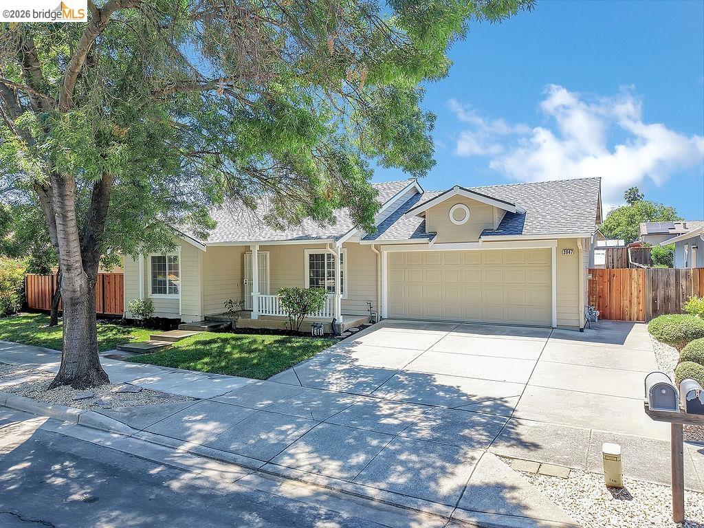 3047 Hudson Dr